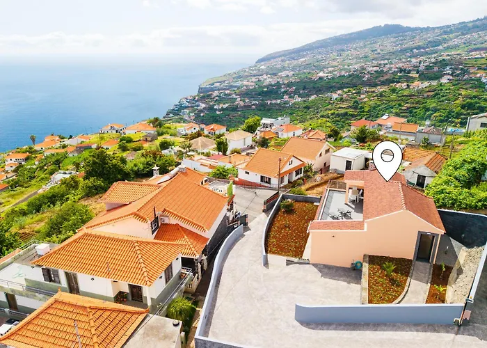 Villa Casa Por Do Sol Ll Arco da Calheta (Madeira)